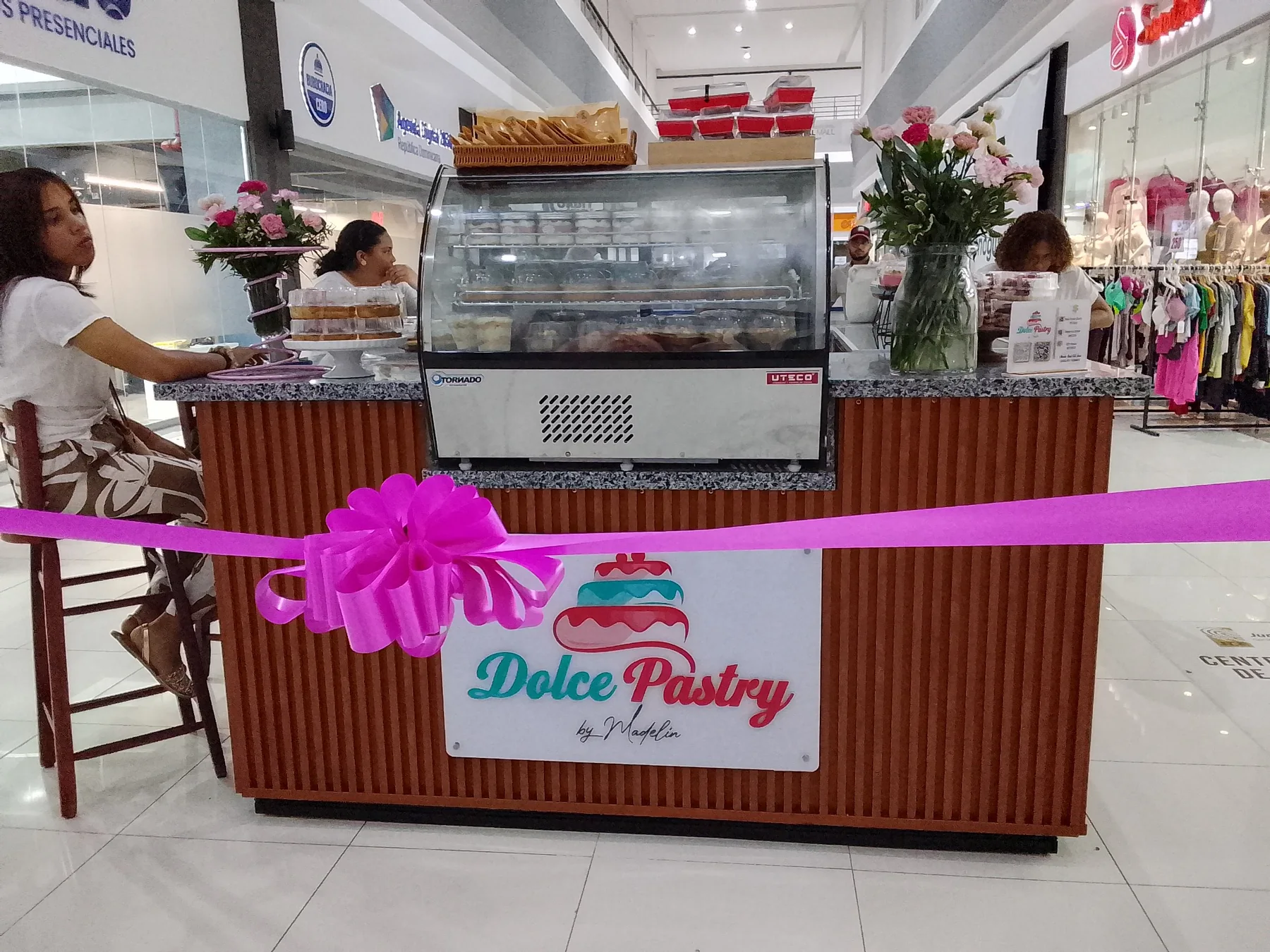 Dolce Pastry terminado - vista frontal principal