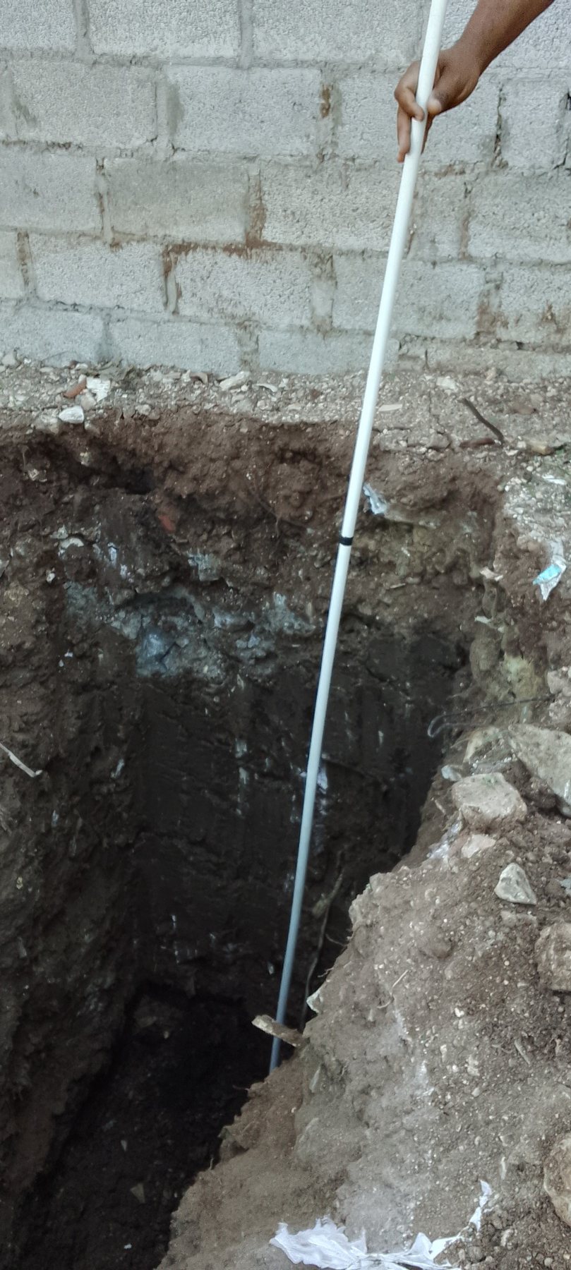 Medición de profundidad de excavación